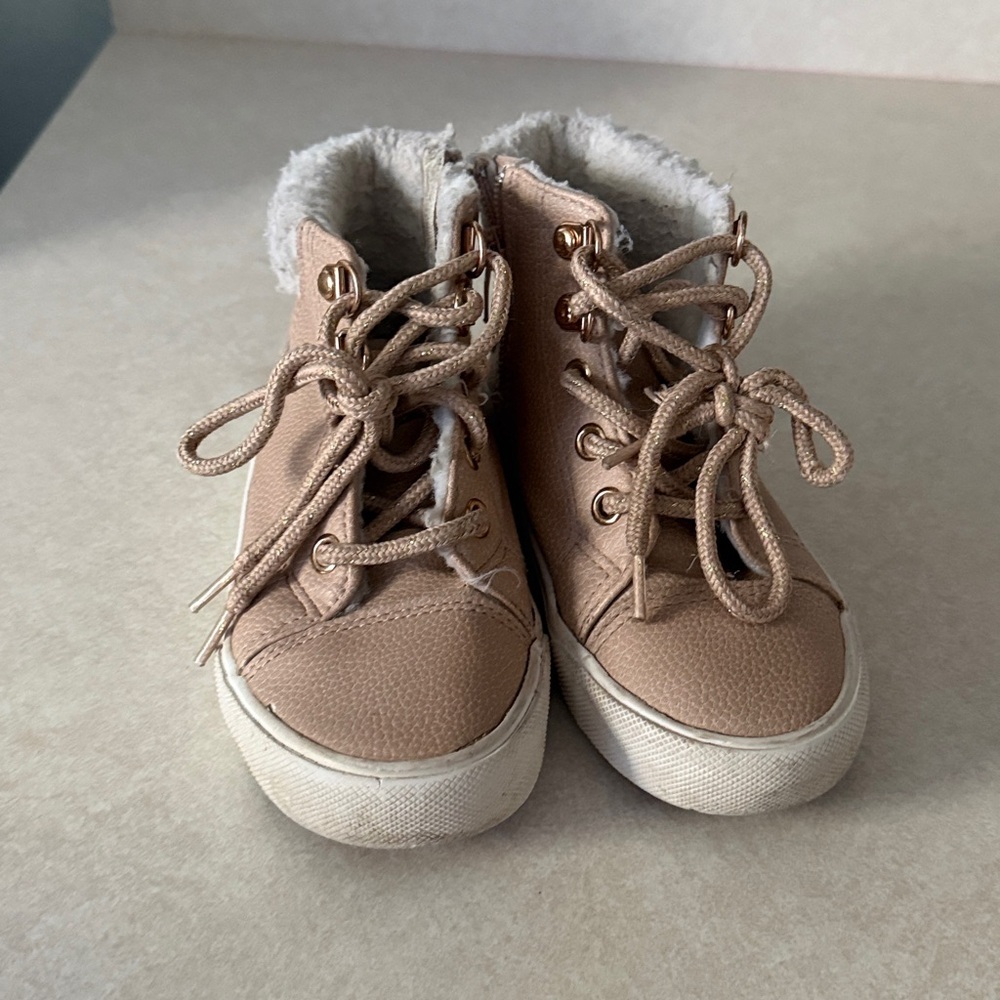 Tommy Bahama & Sperry Kids Pink Sequin Sneakers & Pink Fur High Tops Shoes 10T - Picture 4 of 11